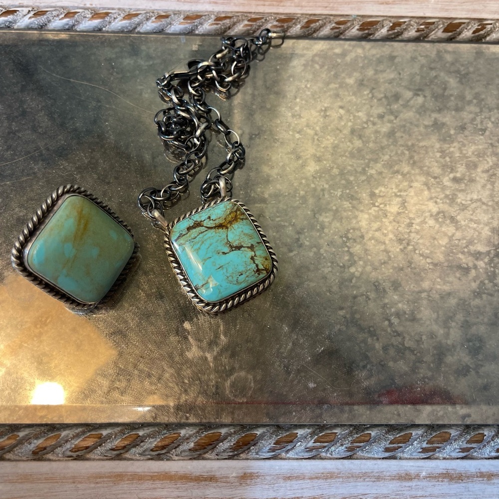 Alfred Martinez Square necklace & square Ring